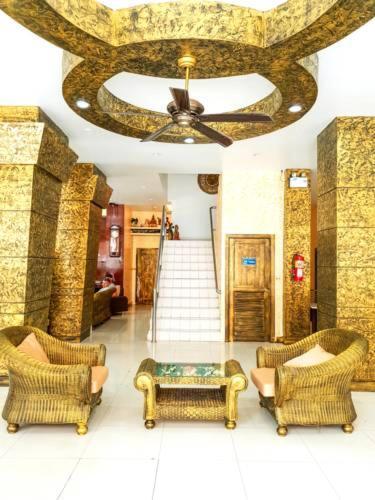 Patong Sharaya Boutique Complex酒店 外观 照片