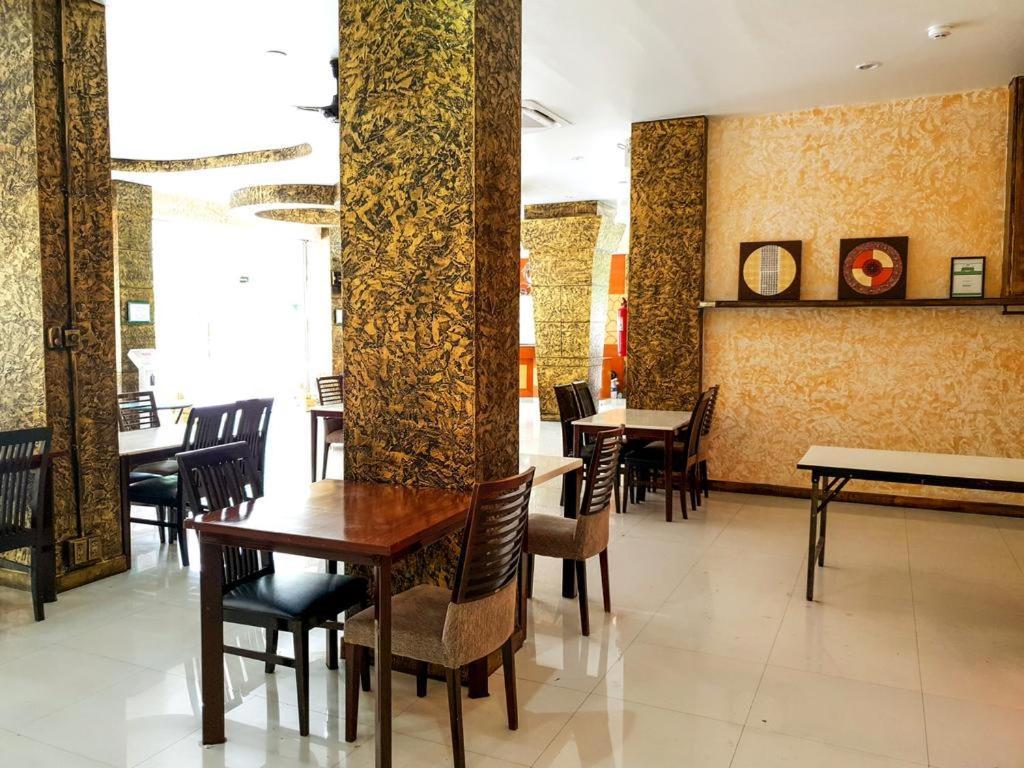 Patong Sharaya Boutique Complex酒店 外观 照片