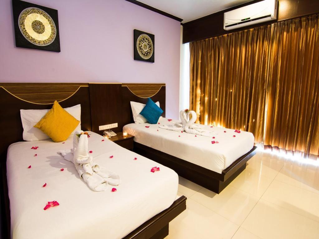Patong Sharaya Boutique Complex酒店 外观 照片